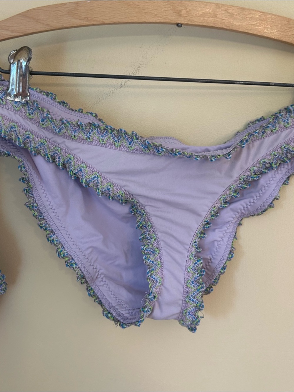 Becca Bikini Set - Picture 2 of 8